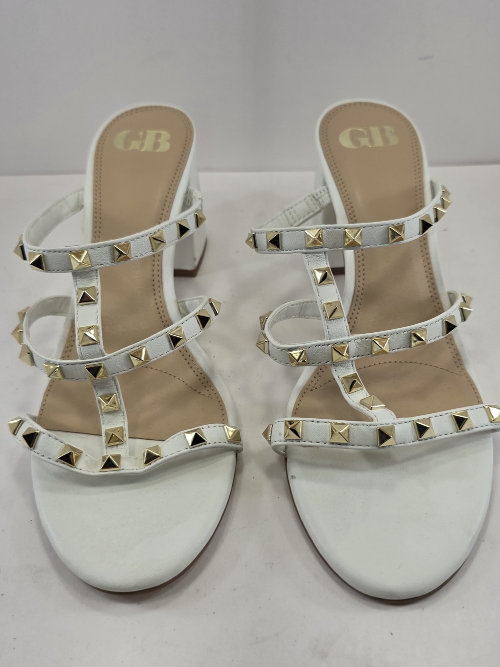 Gianni Bini Level Uppp Women’s 9 White Gold Studded Block Heel Sandals